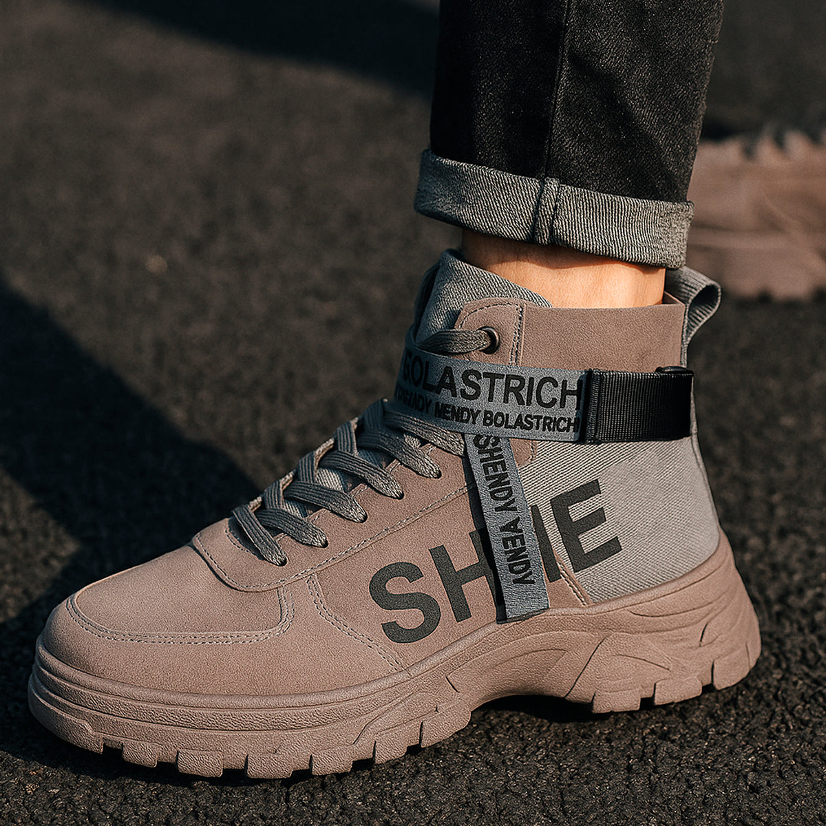 Bota para hombre con suela antiderrapante para uso diario con cordones con la parte superior alta Zapatos con suela alta antideslizante diseño de agujeros respirables, transpirable