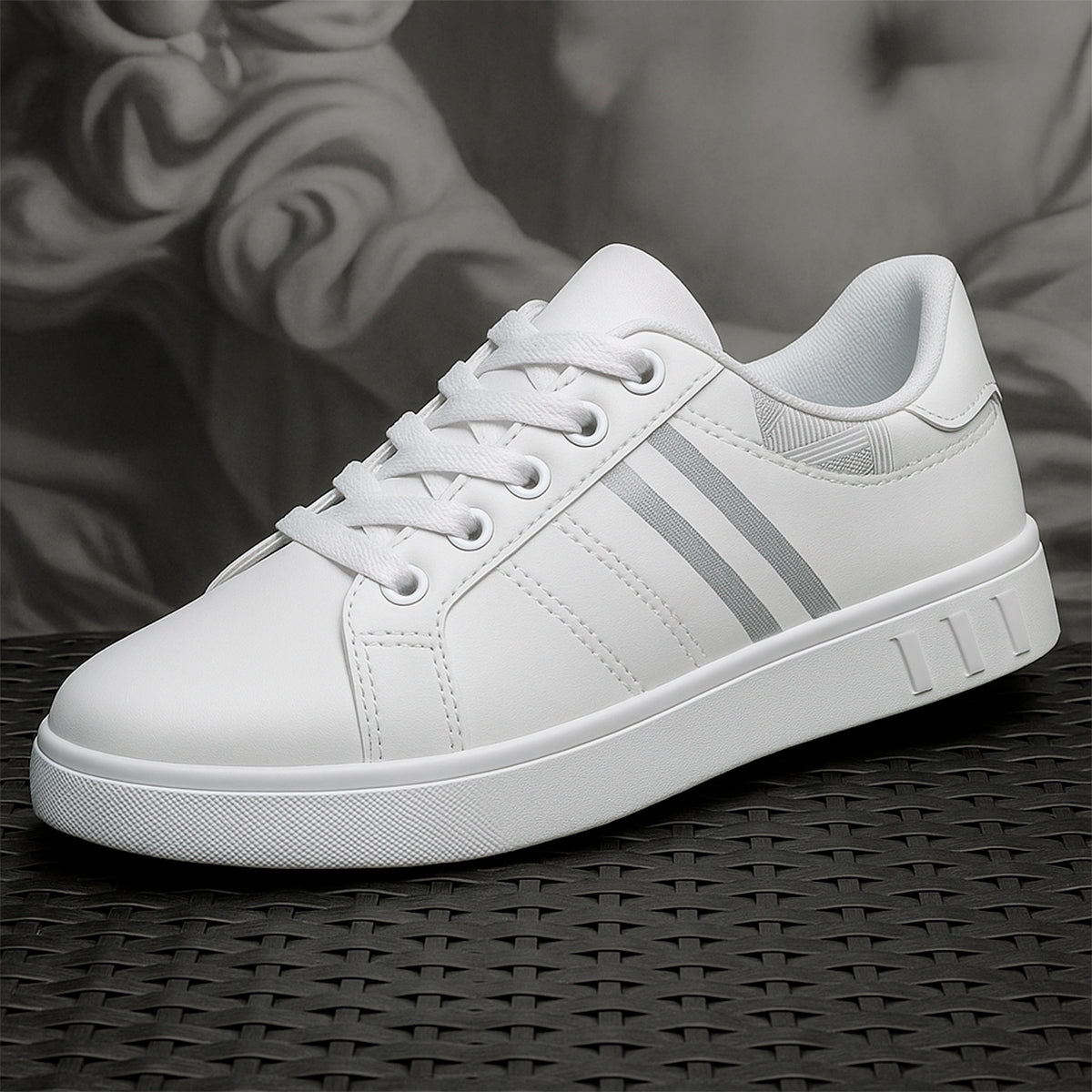 Tenis para hombre con diseño clásico ideal para el uso del día a día con suela antideslizante Zapatilla de hombre con agujetas clásicas transpirable con un diseño cómodo