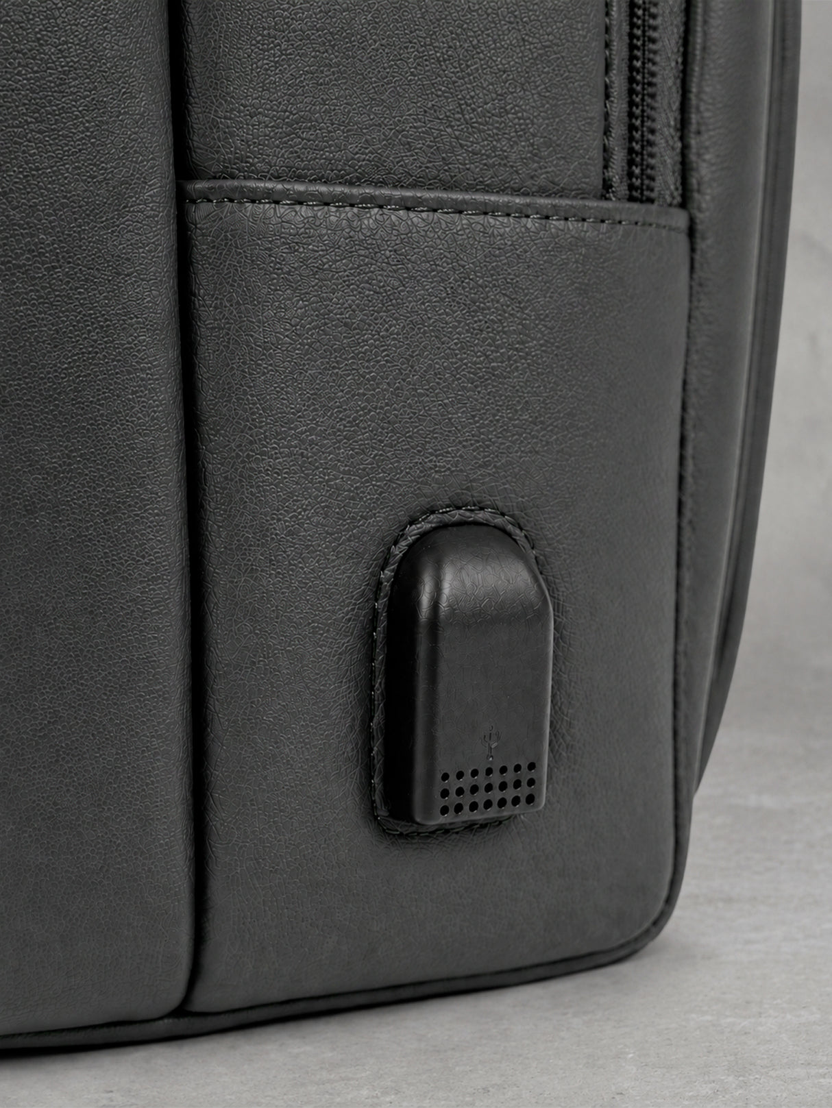 Mochila Maletin para Laptop Ejecutiva Unisex de Trabajo y Viaje para Computadora con Puerto USB Mayoreo